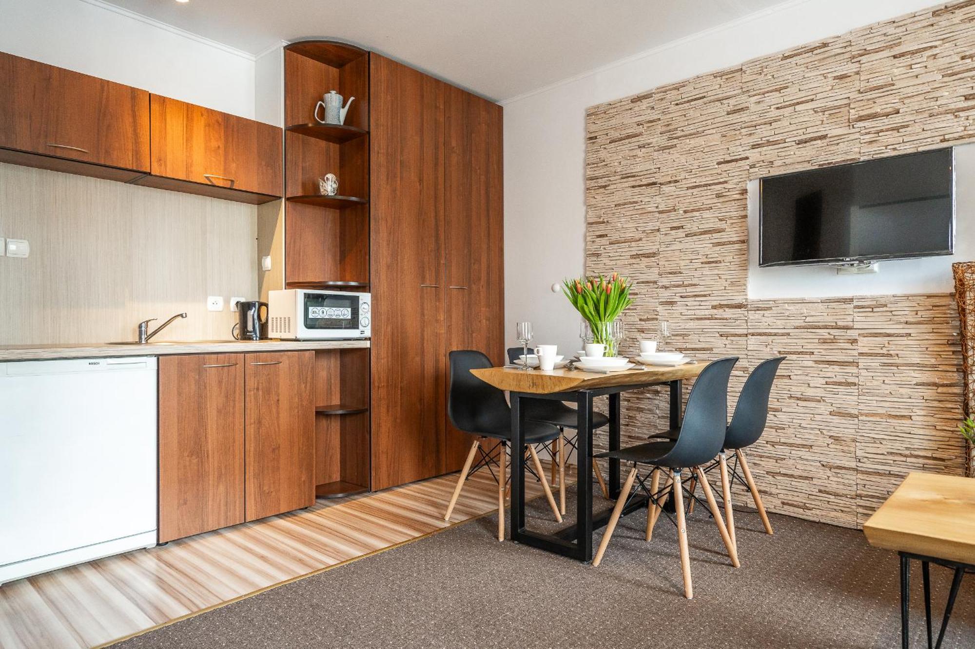 Max Apartamenty - Pokoje - Domki - Restauracja - Basen Mielno  Ngoại thất bức ảnh