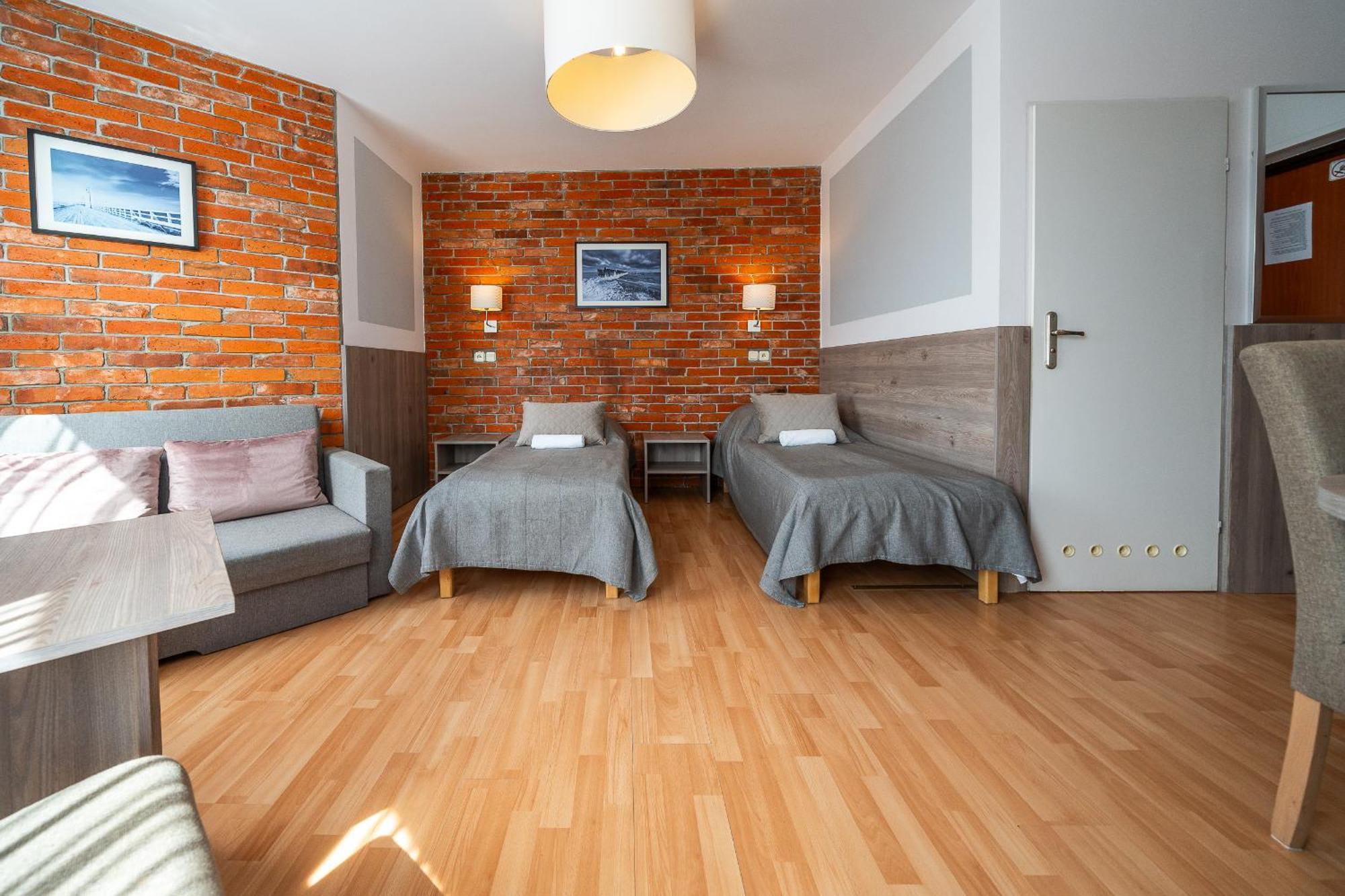 Max Apartamenty - Pokoje - Domki - Restauracja - Basen Mielno  Ngoại thất bức ảnh