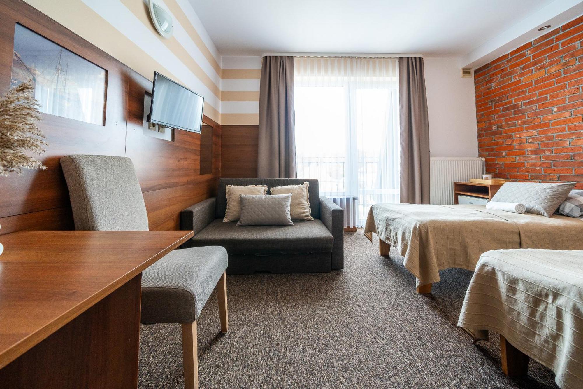 Max Apartamenty - Pokoje - Domki - Restauracja - Basen Mielno  Ngoại thất bức ảnh