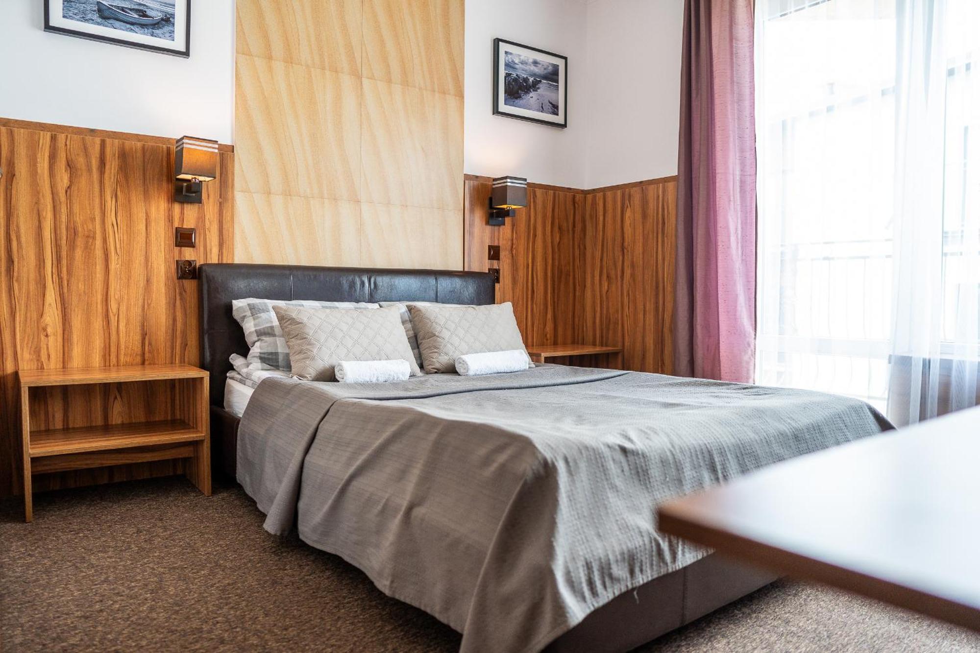 Max Apartamenty - Pokoje - Domki - Restauracja - Basen Mielno  Ngoại thất bức ảnh